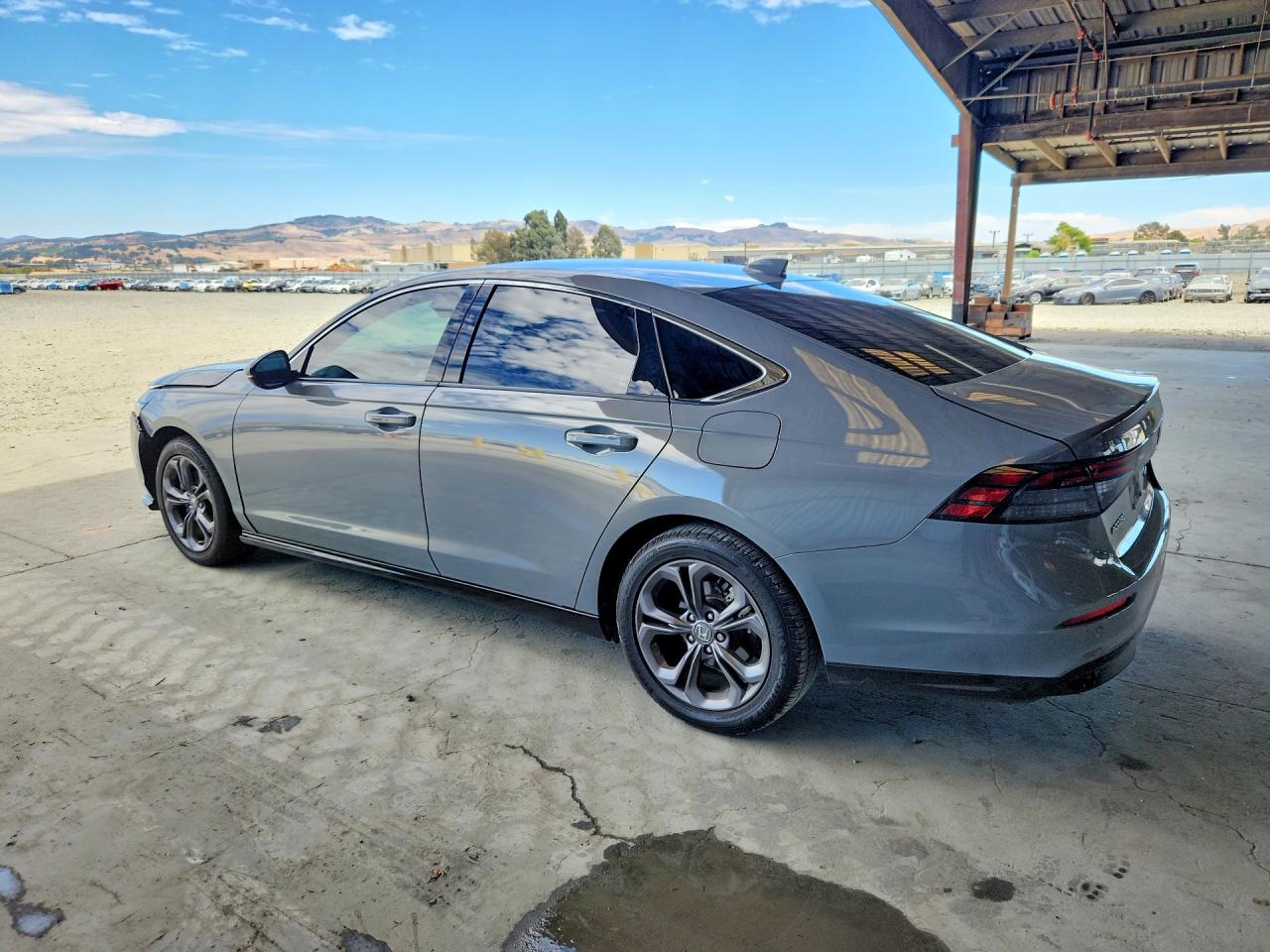 2025 HONDA ACCORD HYBRID EXL — снимка 2