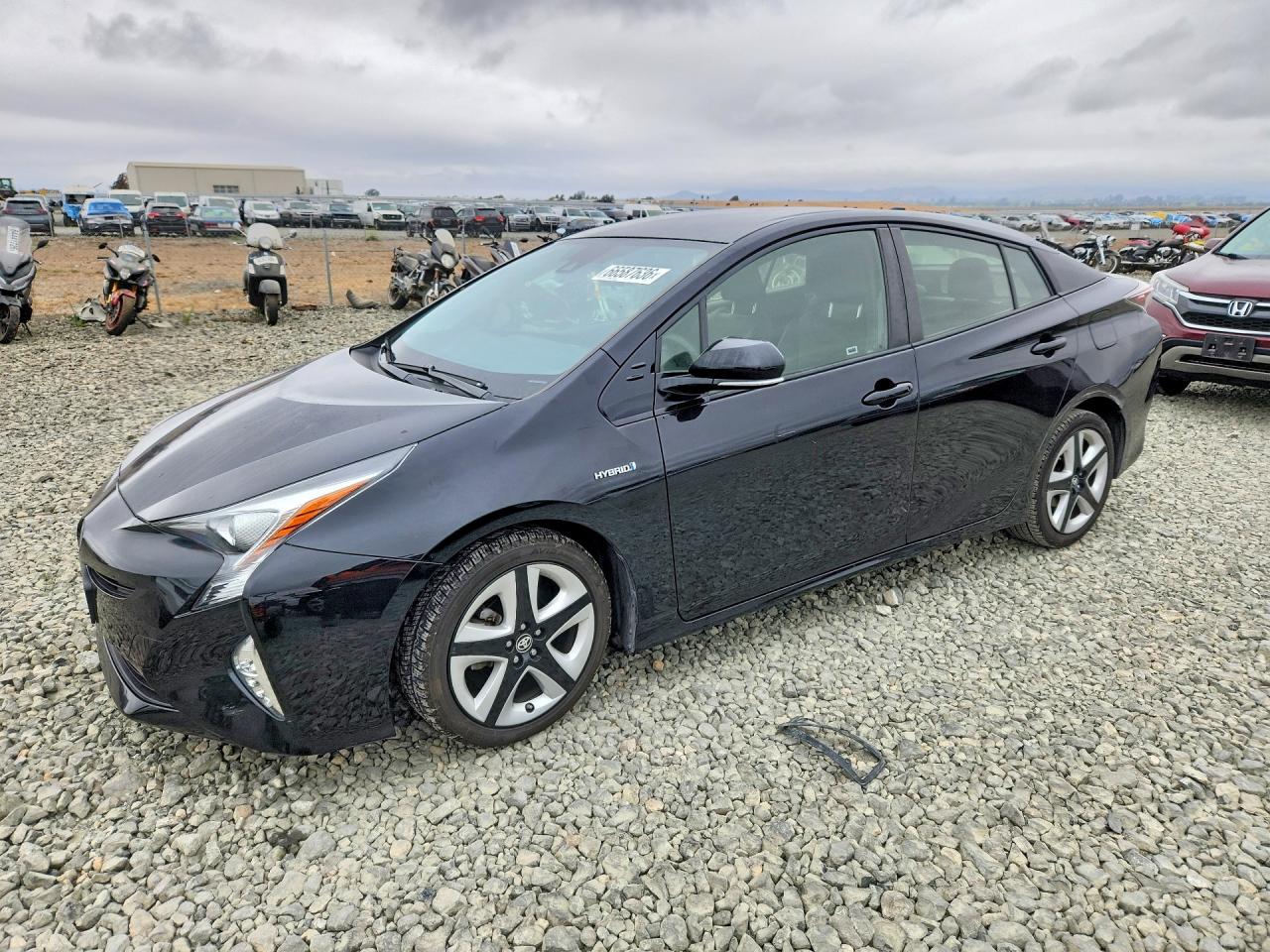 2016 TOYOTA PRIUS THREE TOURING