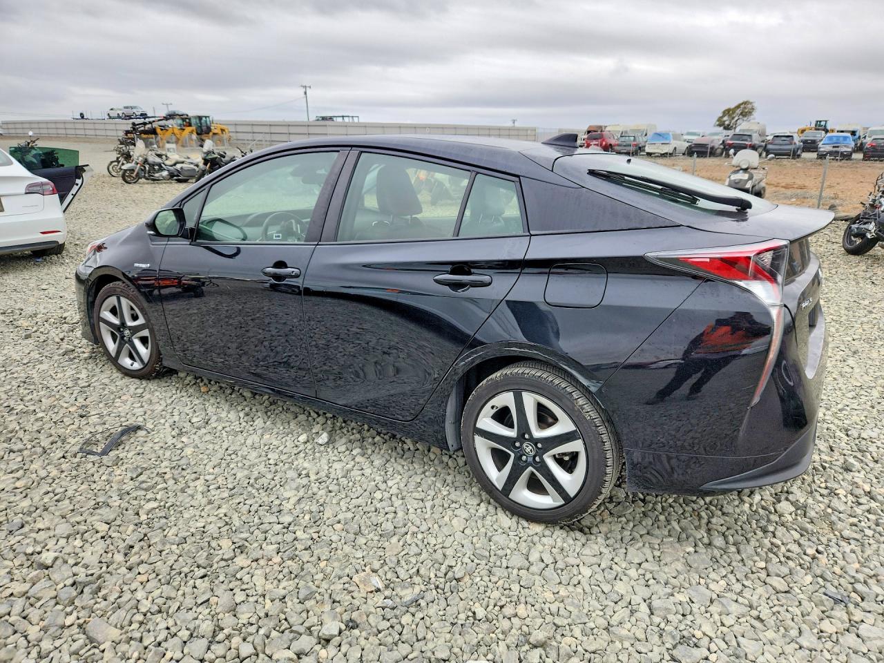 2016 TOYOTA PRIUS THREE TOURING — снимка 2