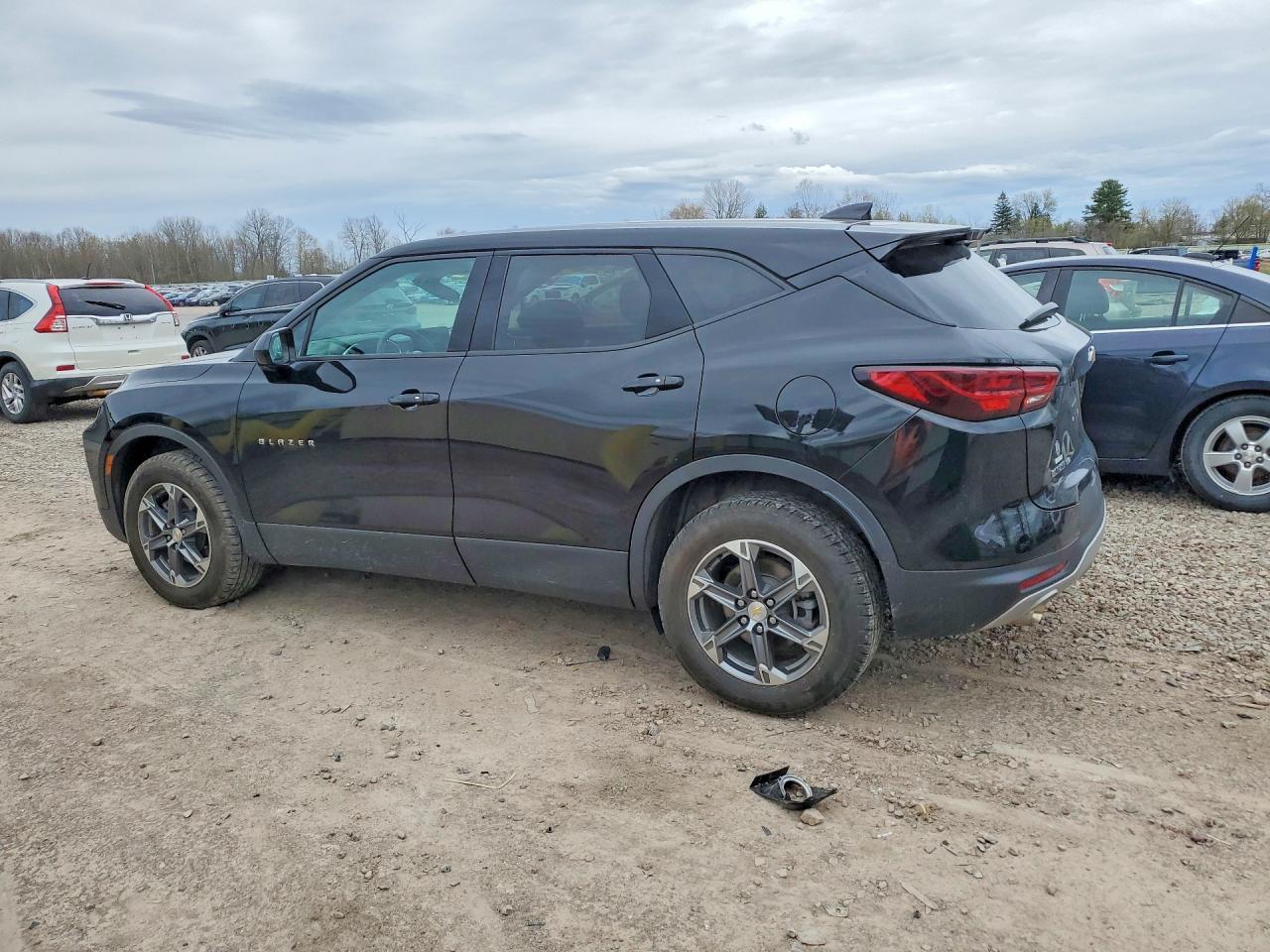 2023 CHEVROLET BLAZER 2LT — снимка 2