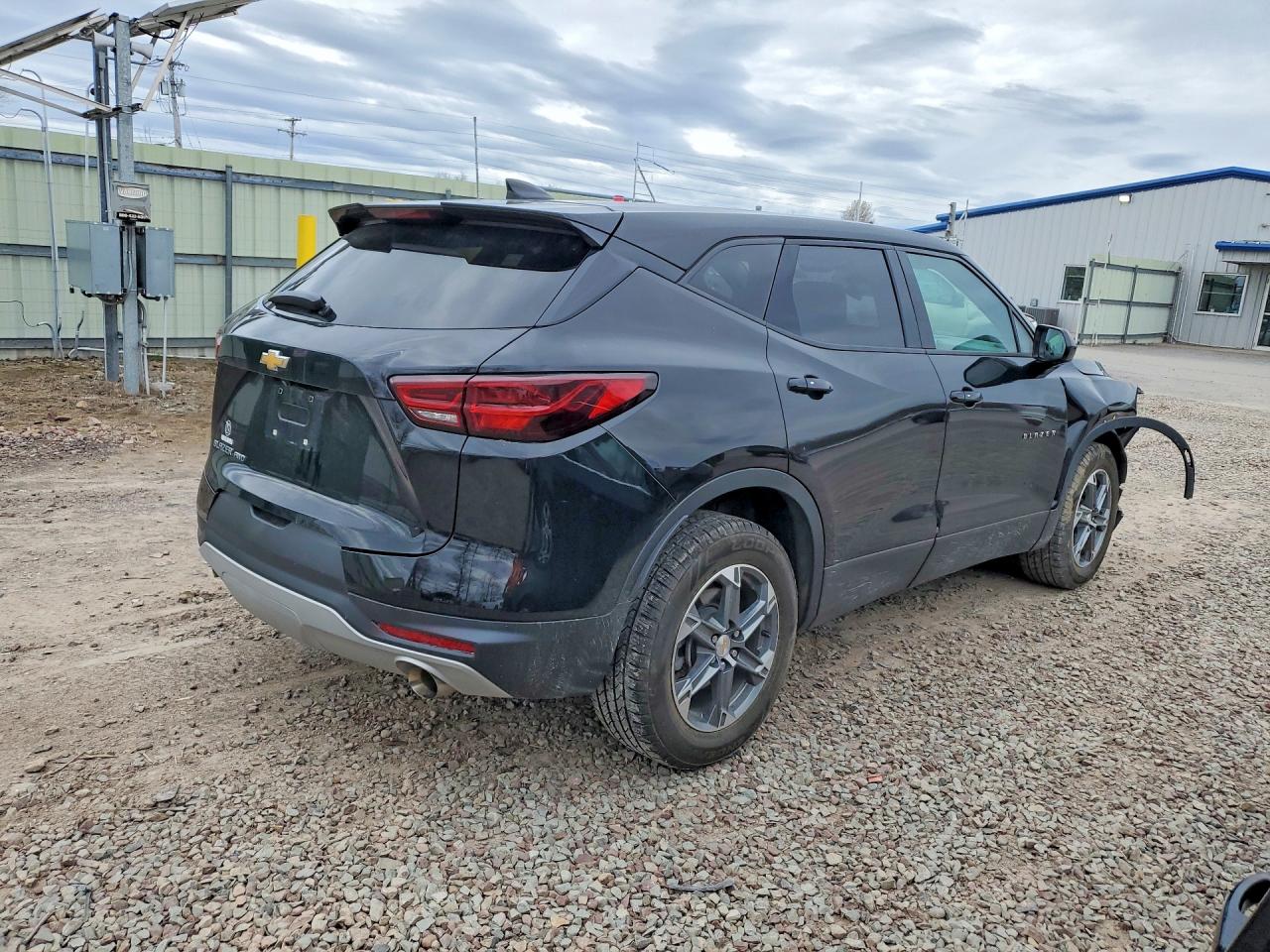 2023 CHEVROLET BLAZER 2LT — снимка 3