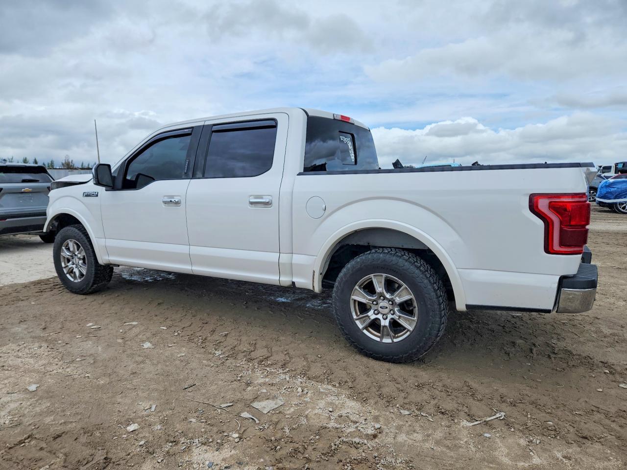 2015 FORD F150 SUPERCREW — снимка 2