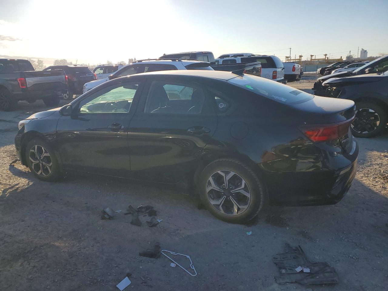 2021 KIA FORTE — снимка 2