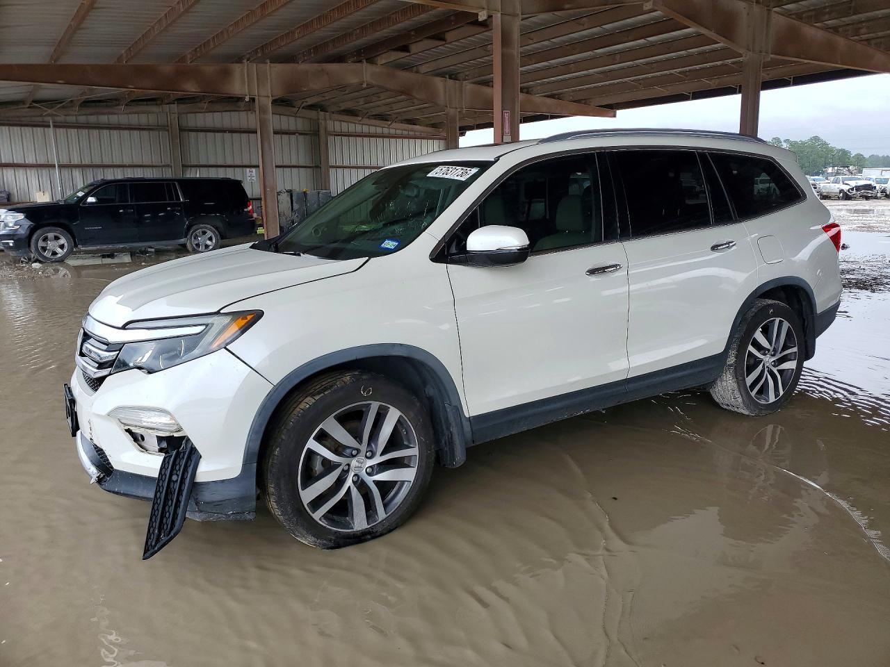 2017 HONDA PILOT ELITE