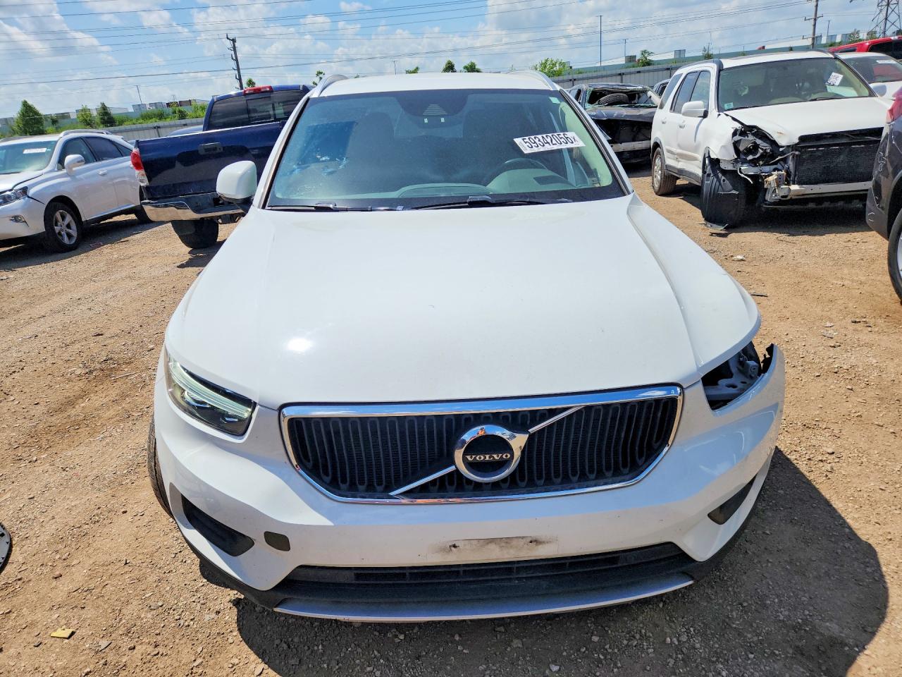 2020 VOLVO XC40 T5 MOMENTUM — снимка 5