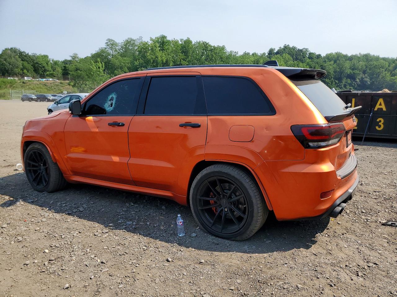 2015 JEEP GRAND CHEROKEE SRT-8 — снимка 2