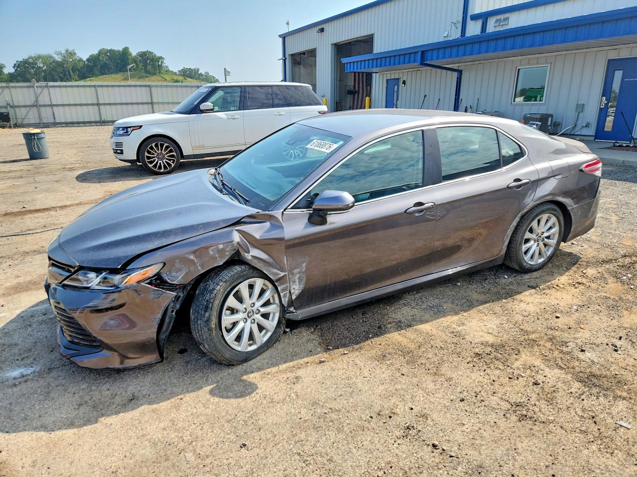 2018 TOYOTA CAMRY LE