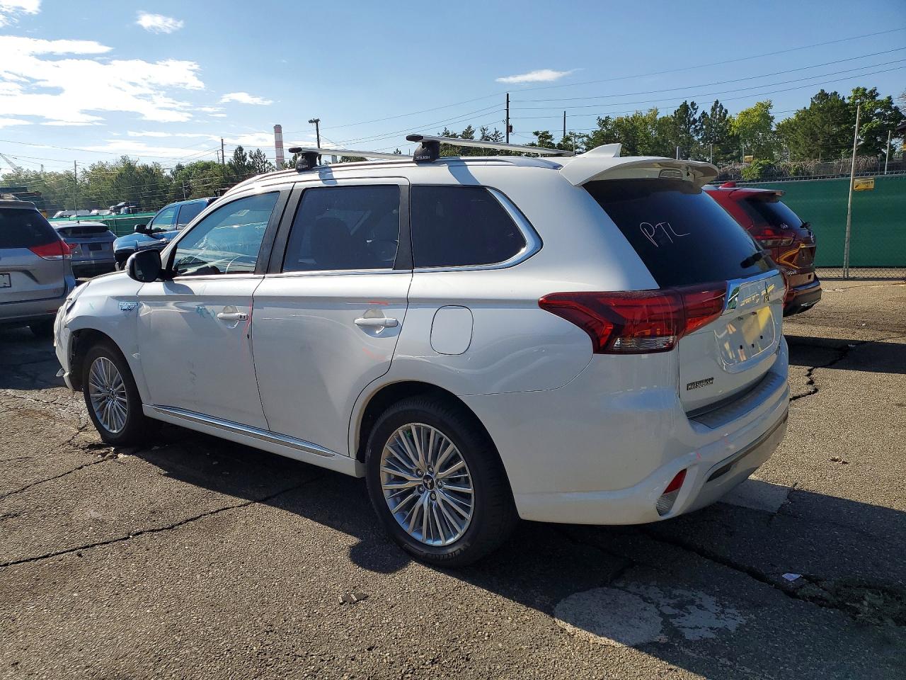 2019 MITSUBISHI OUTLANDER SEL — снимка 2