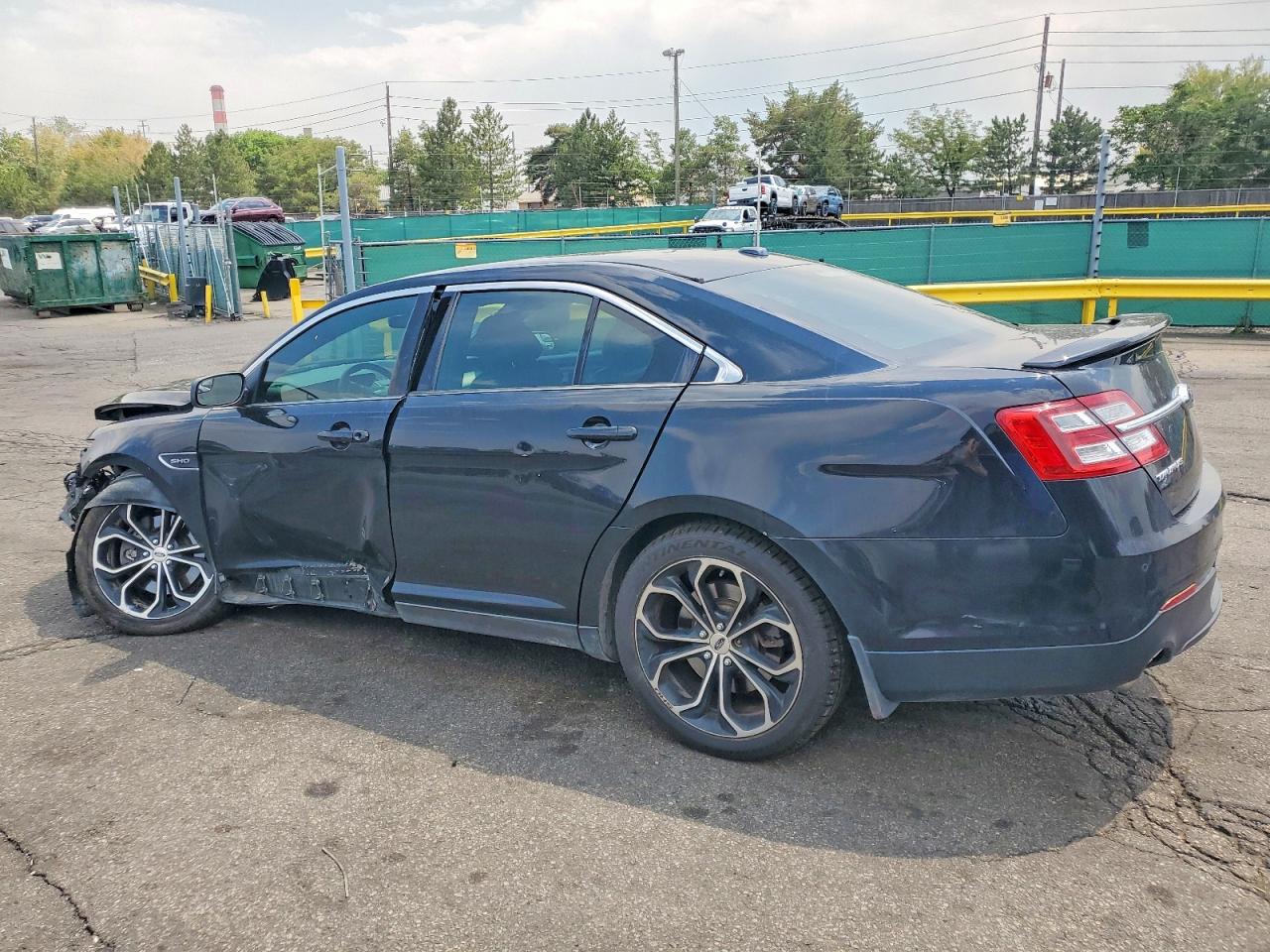 2016 FORD TAURUS SHO — снимка 2