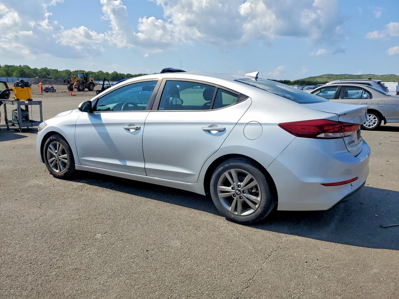 2018 HYUNDAI ELANTRA SEL — снимка 2