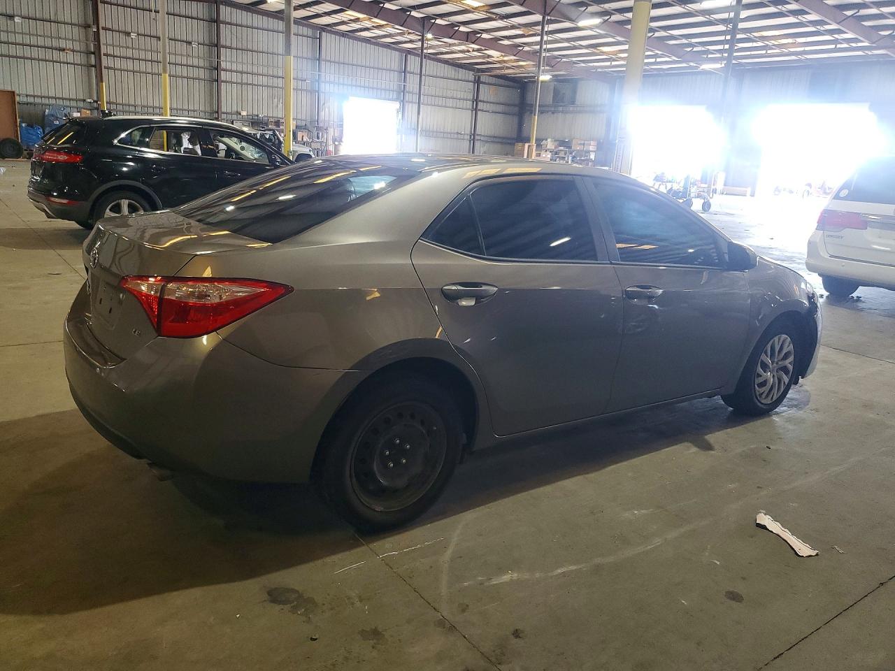 2018 TOYOTA COROLLA LE — снимка 3