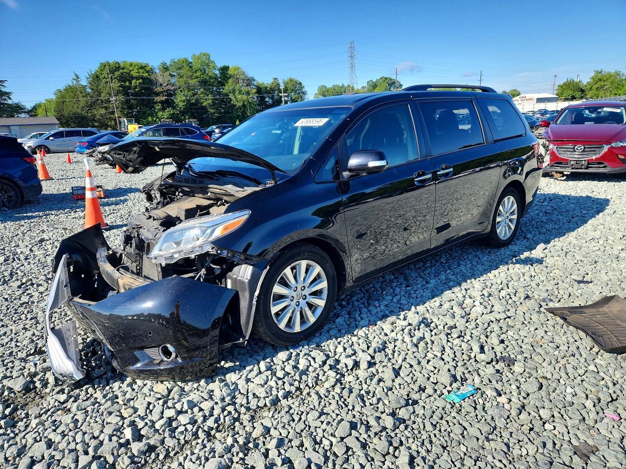 2015 TOYOTA SIENNA LIMITED PREMIUM 7-PASSENGER