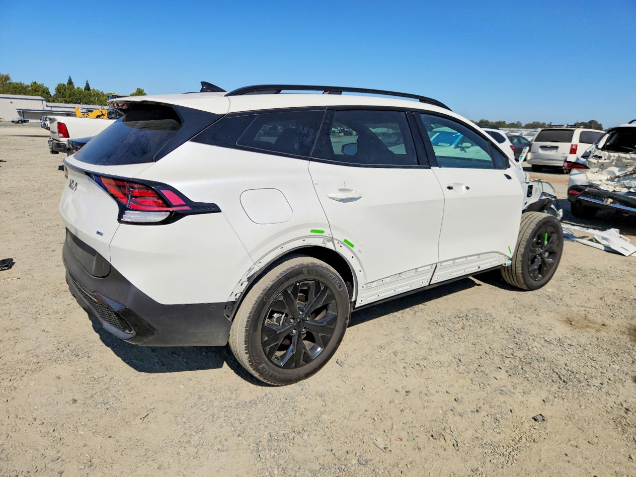 2025 KIA SPORTAGE X-LINE PRESTIGE — снимка 3