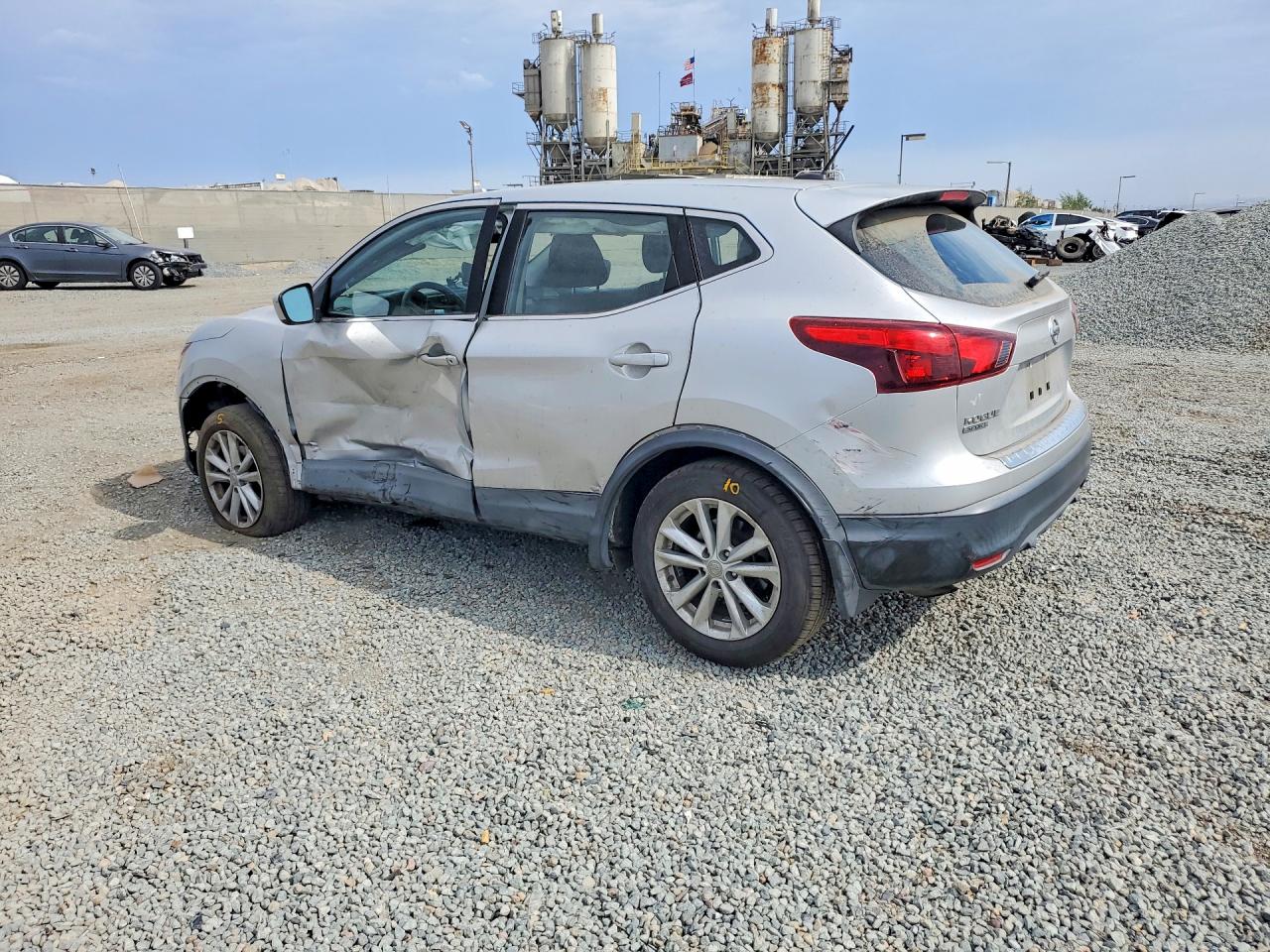 2018 NISSAN ROGUE SPORT S — снимка 2