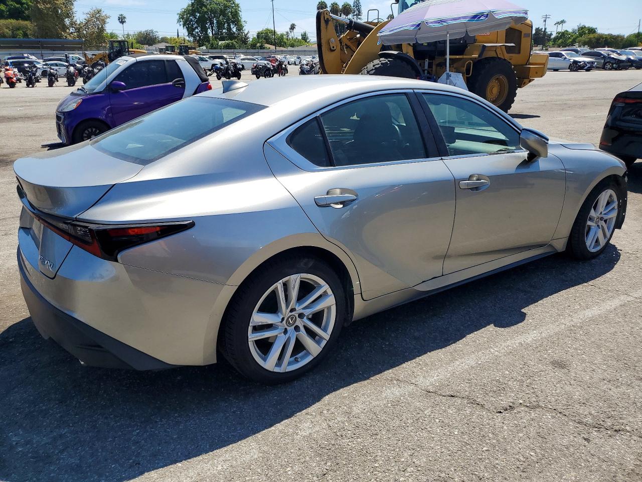 2021 LEXUS IS 300 — снимка 3