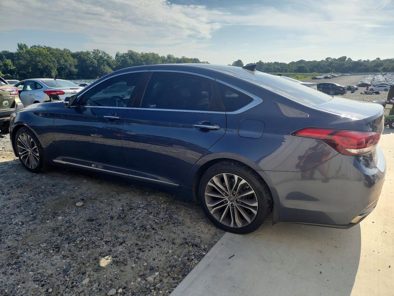 2015 HYUNDAI GENESIS — снимка 2