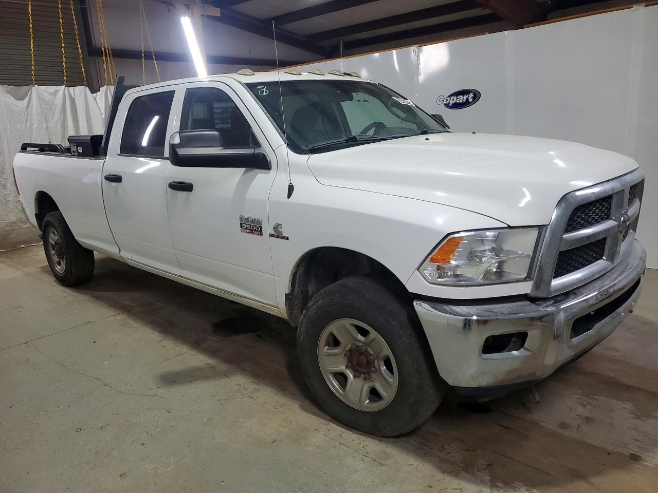 2017 RAM 3500 ST — снимка 4