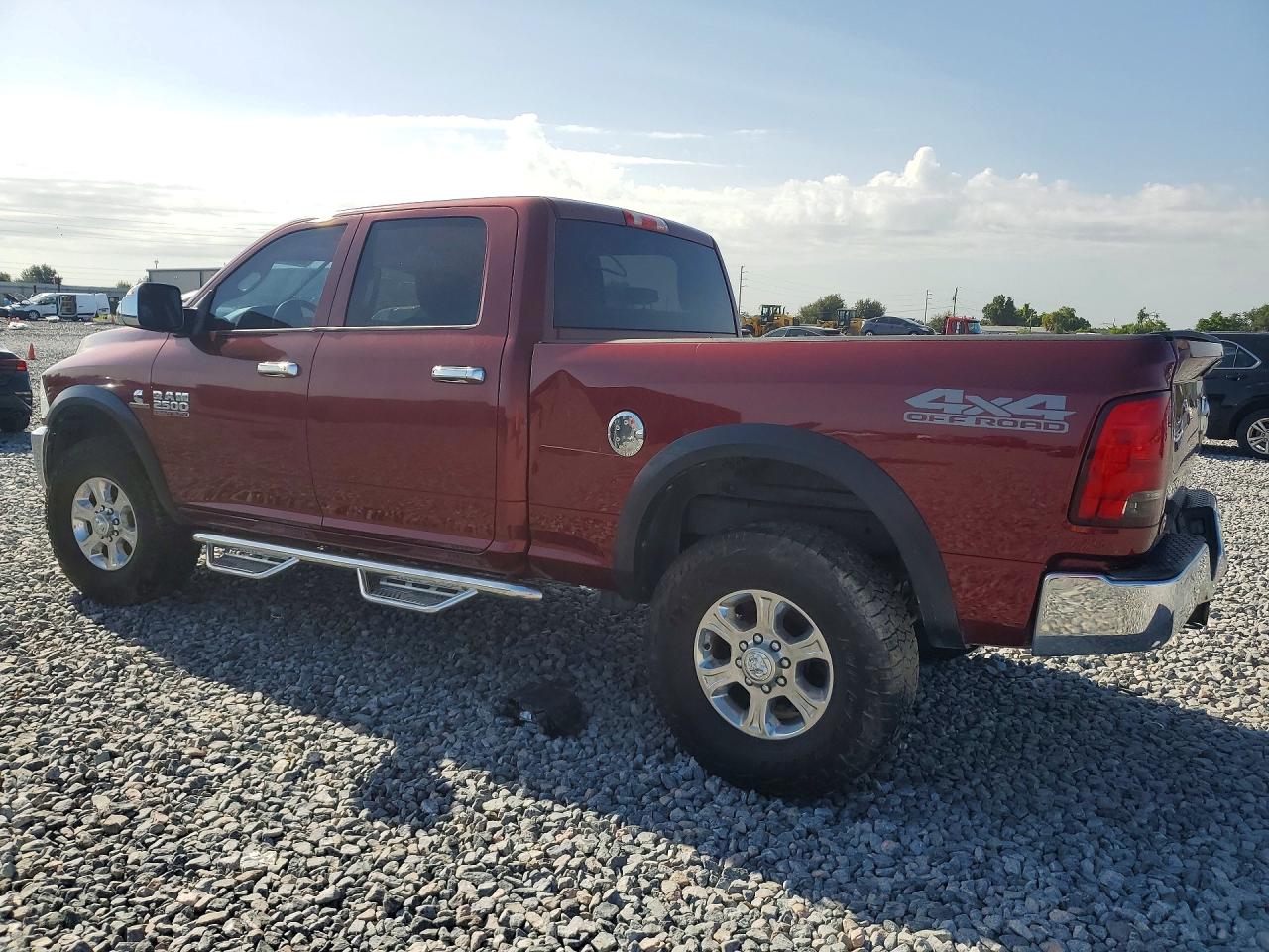 2018 RAM 2500 ST — снимка 2
