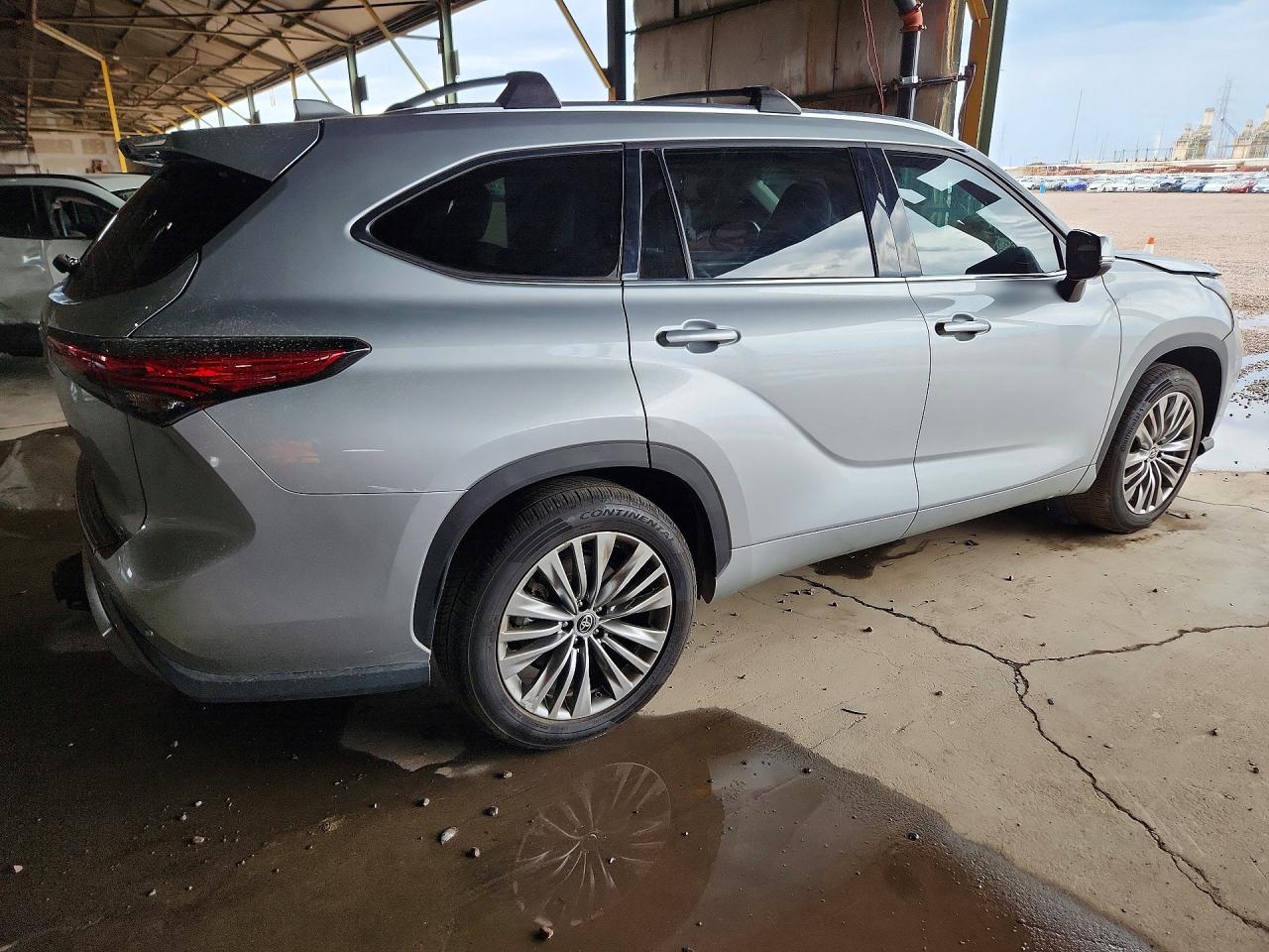 2021 TOYOTA HIGHLANDER PLATINUM — снимка 3
