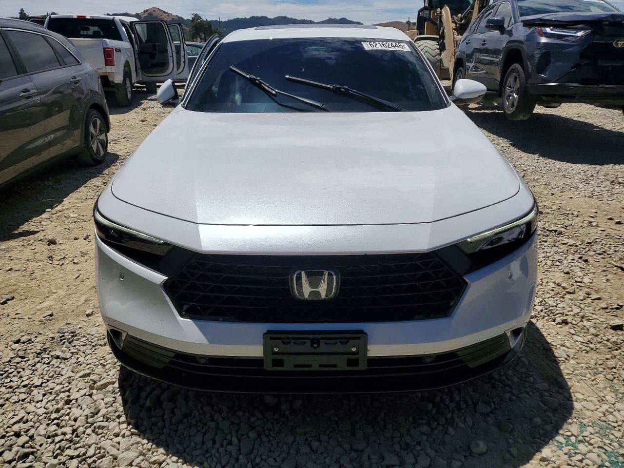 2025 HONDA ACCORD TOURING HYBRID — снимка 5
