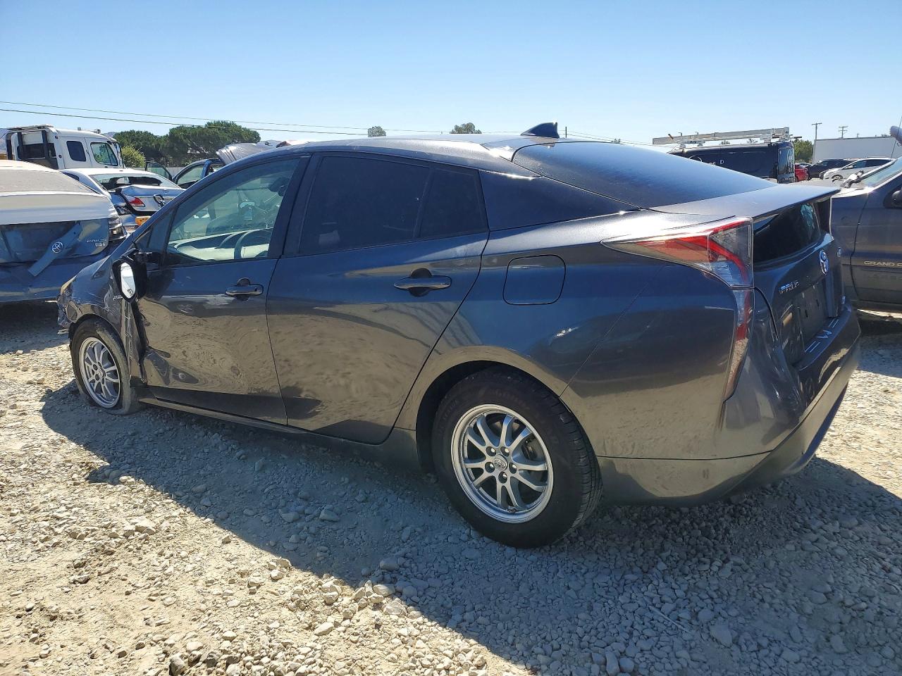 2017 TOYOTA PRIUS TWO ECO — снимка 2