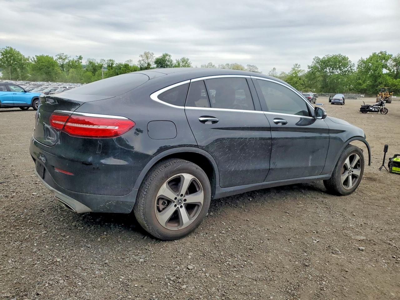 2018 MERCEDES-BENZ GLC COUPE 300 4MATIC — снимка 3