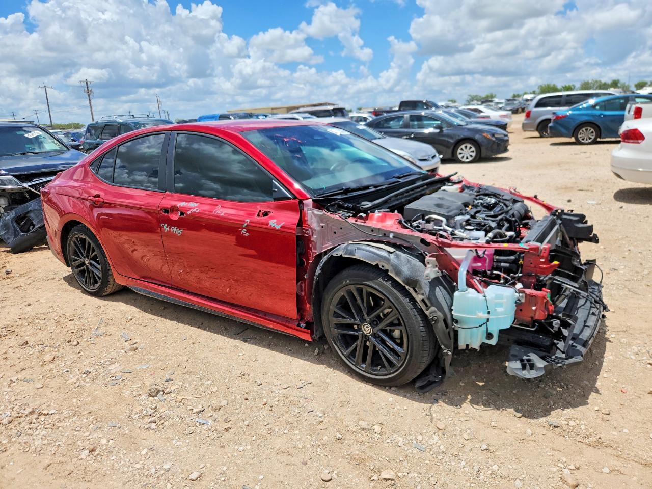 2025 TOYOTA CAMRY SE — снимка 4