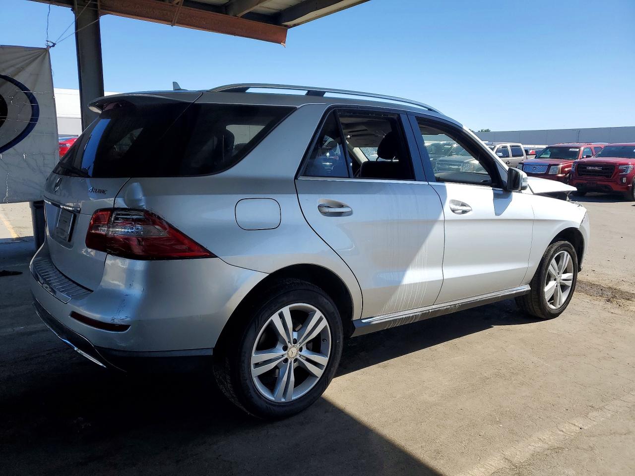 2015 MERCEDES-BENZ ML 350 4MATIC — снимка 3
