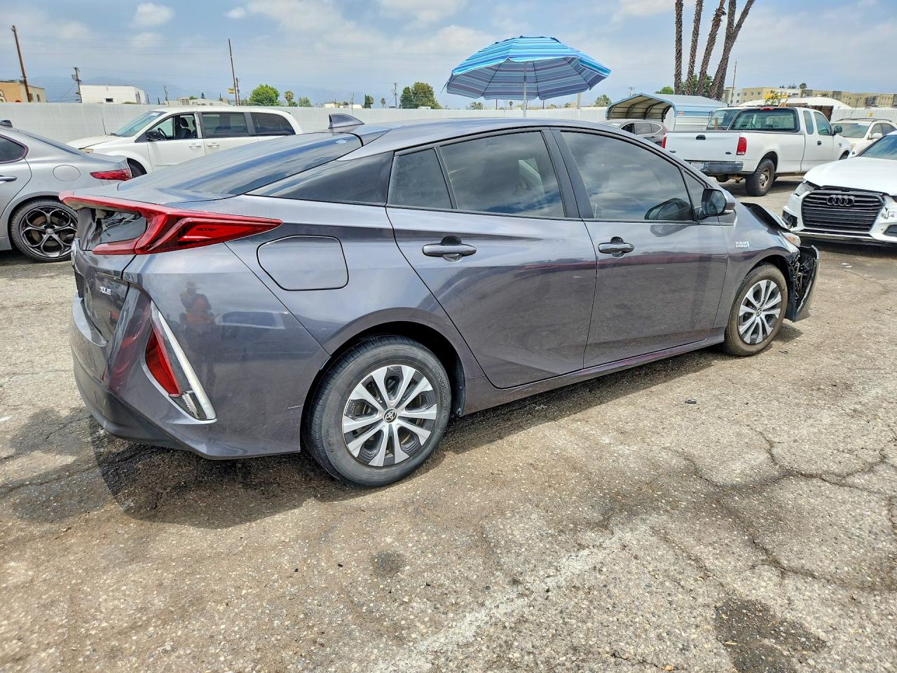 2022 TOYOTA PRIUS PRIME LE — снимка 3