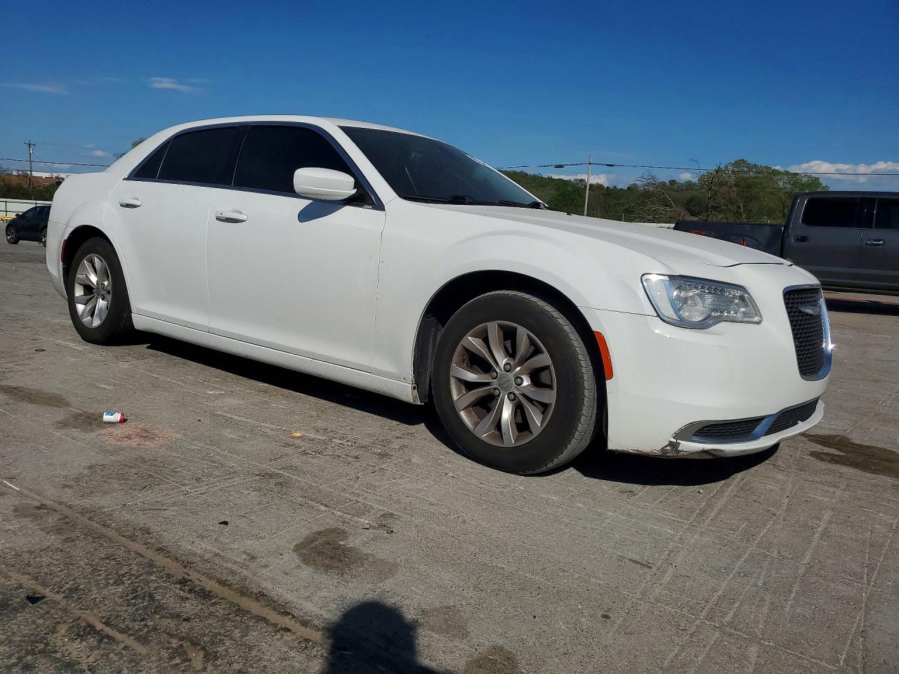 2016 CHRYSLER 300 LIMITED — снимка 4