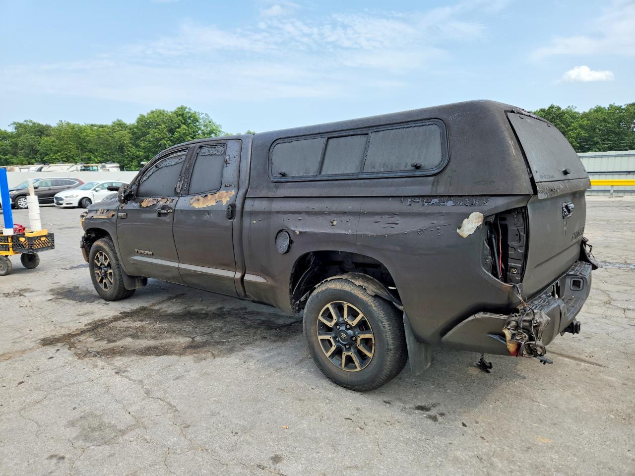 2020 TOYOTA TUNDRA DOUBLE CAB LIMITED — снимка 2
