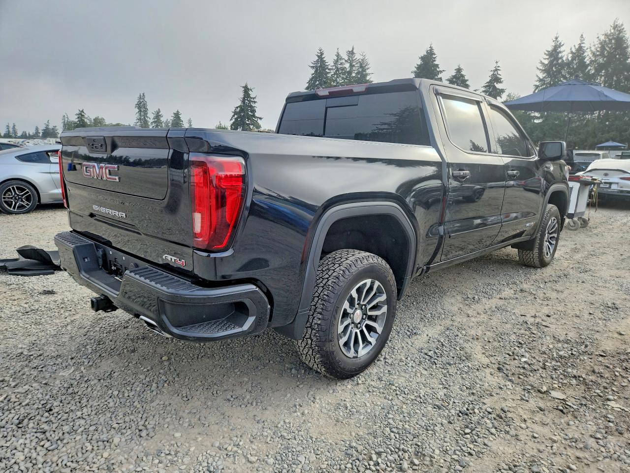 2021 GMC SIERRA K1500 AT4 — снимка 3