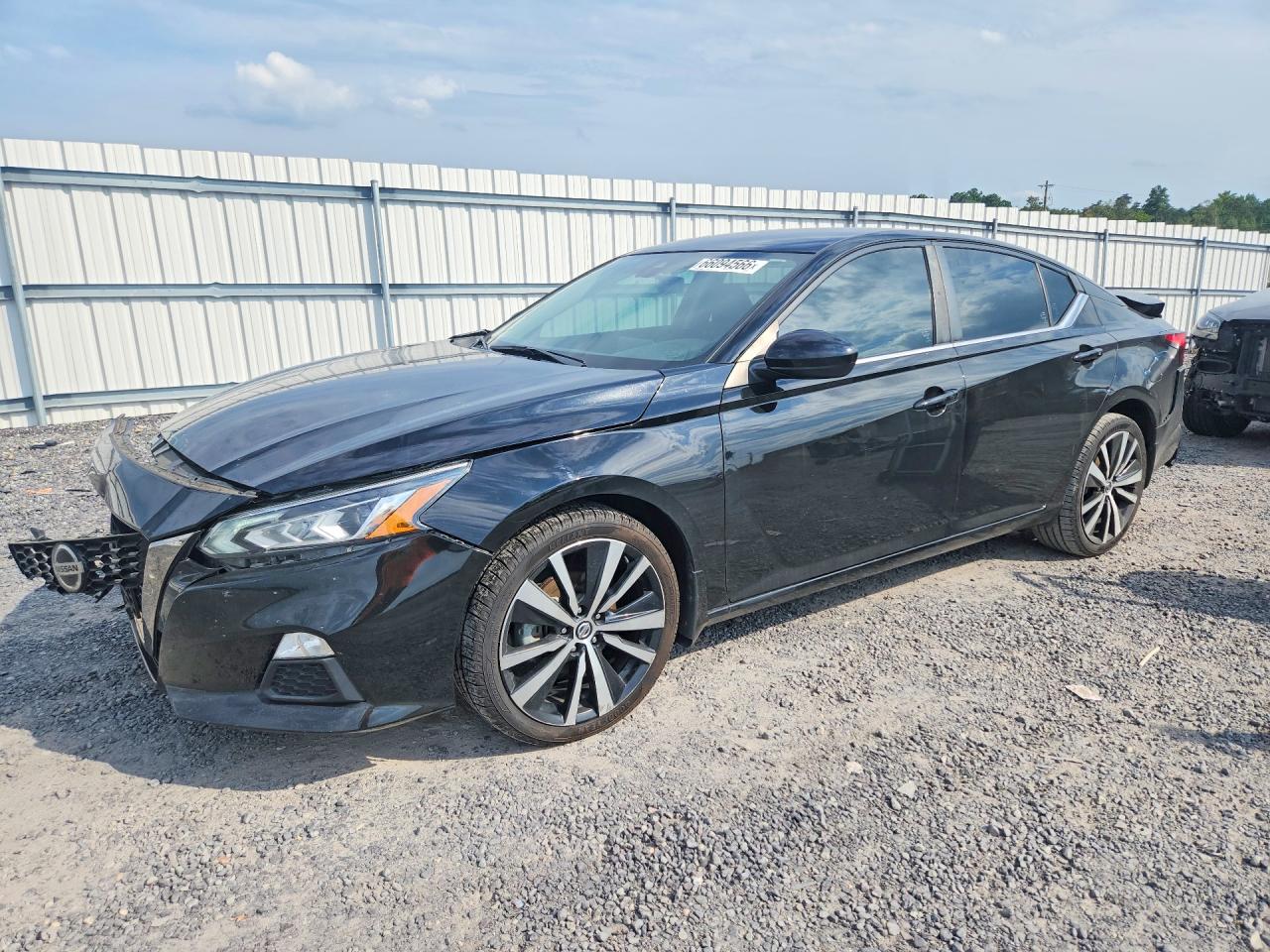 2021 NISSAN ALTIMA SR