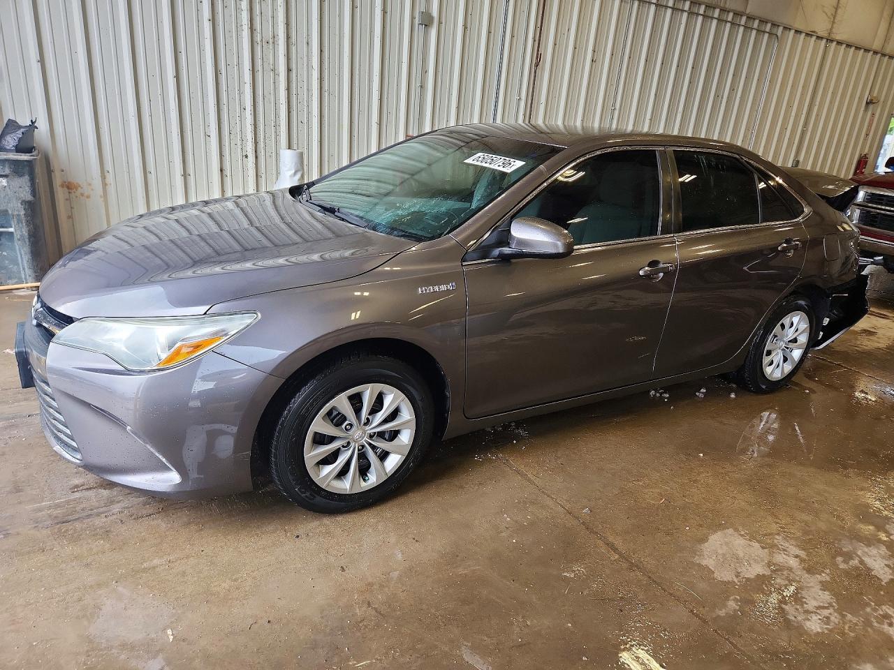 2016 TOYOTA CAMRY HYBRID LE
