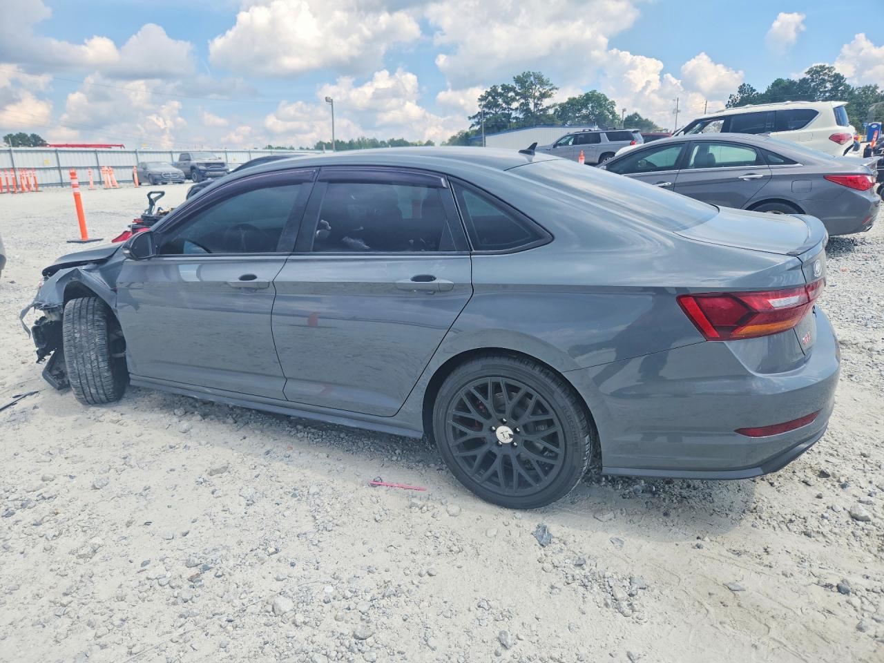 2019 VOLKSWAGEN JETTA GLI — снимка 2
