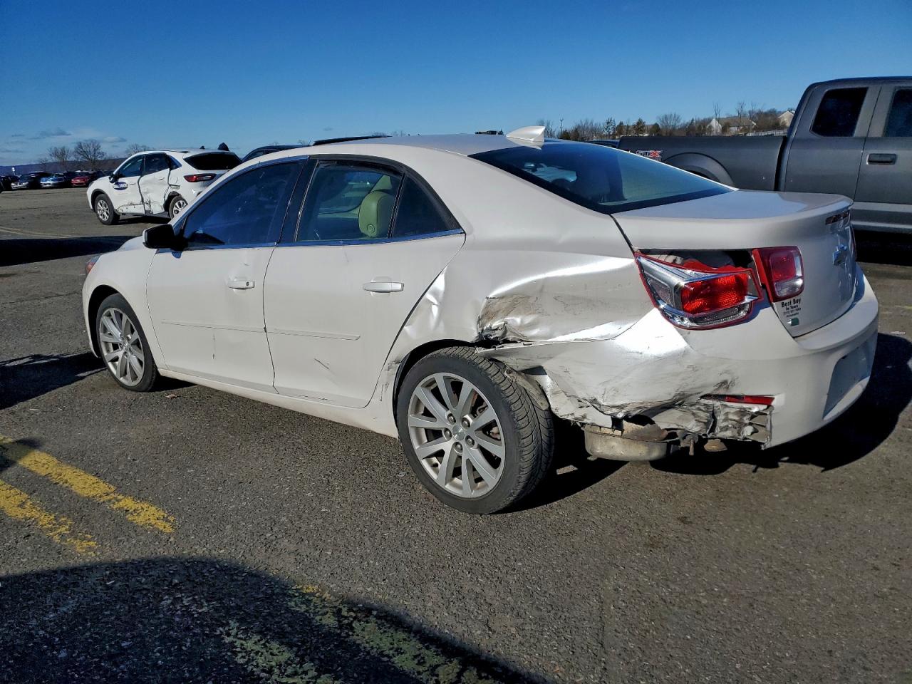 2015 CHEVROLET MALIBU 2LT — снимка 2