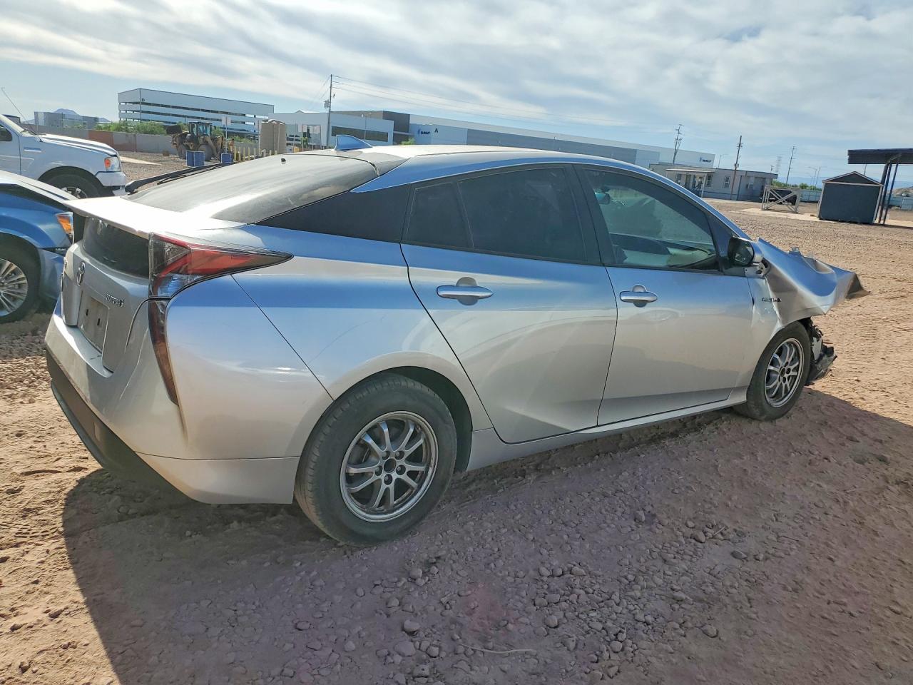 2016 TOYOTA PRIUS TWO — снимка 3