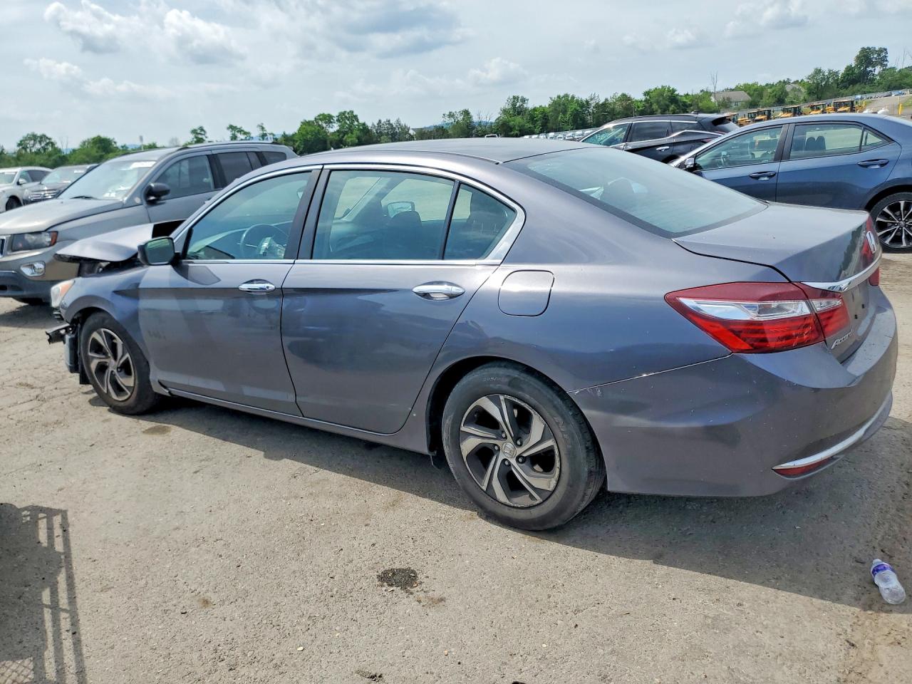 2017 HONDA ACCORD LX — снимка 2