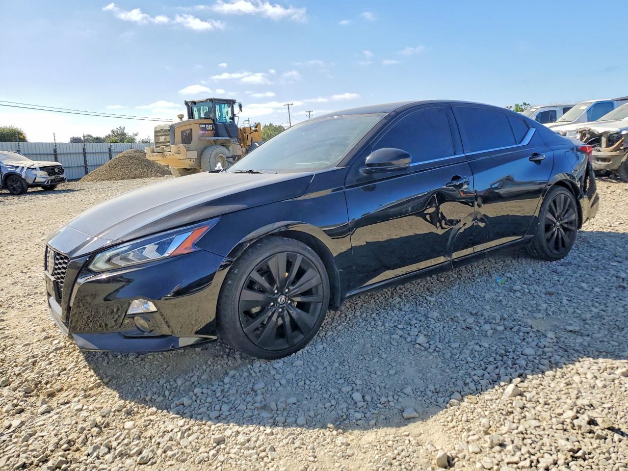 2022 NISSAN ALTIMA SR