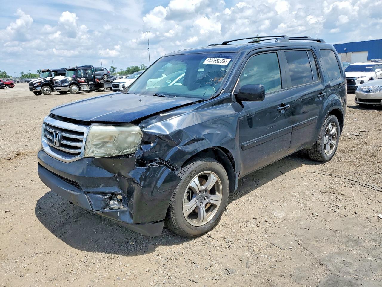 2015 HONDA PILOT SE