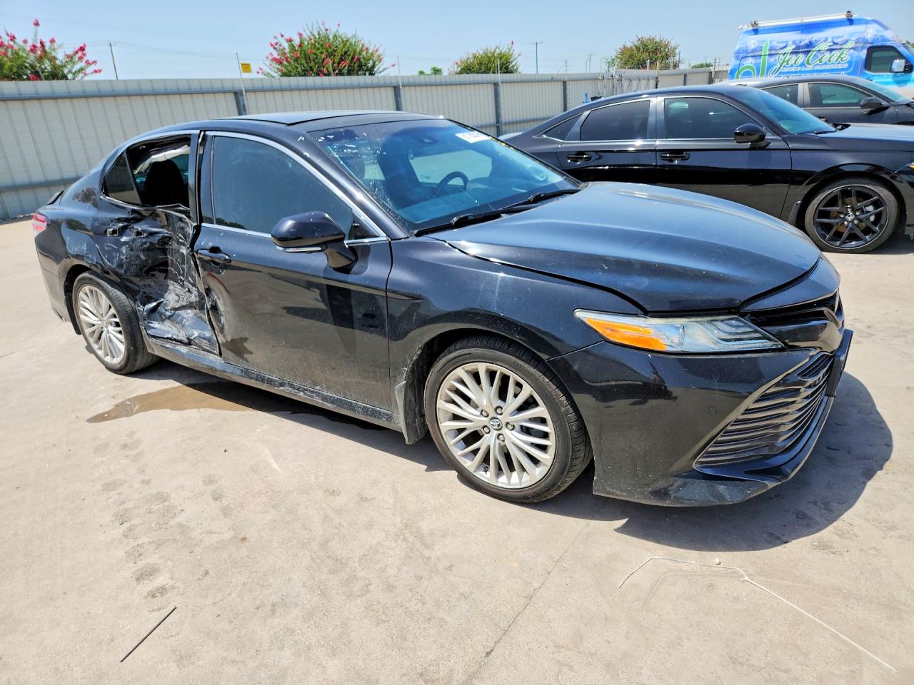 2018 TOYOTA CAMRY XLE — снимка 4