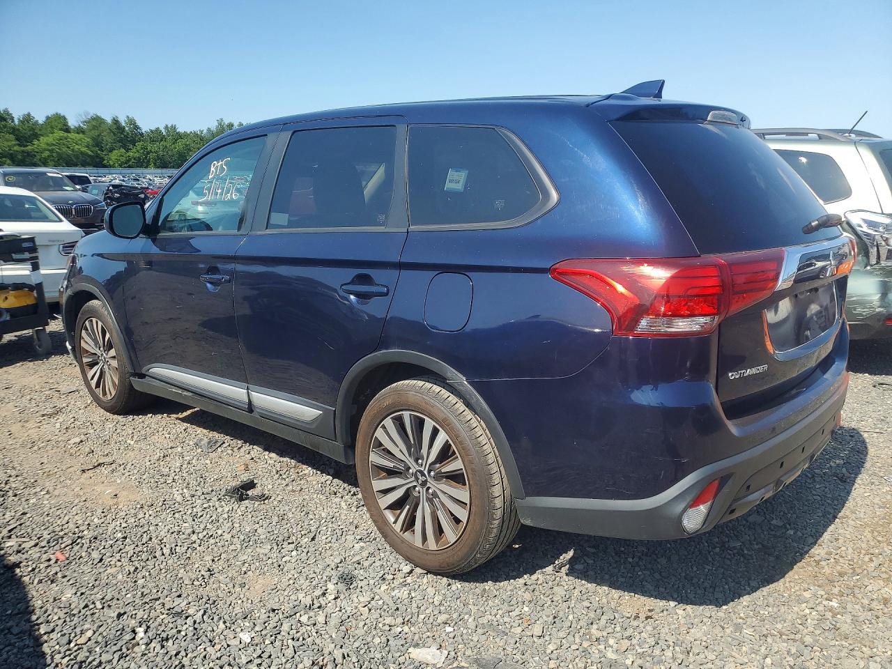 2020 MITSUBISHI OUTLANDER ES — снимка 2