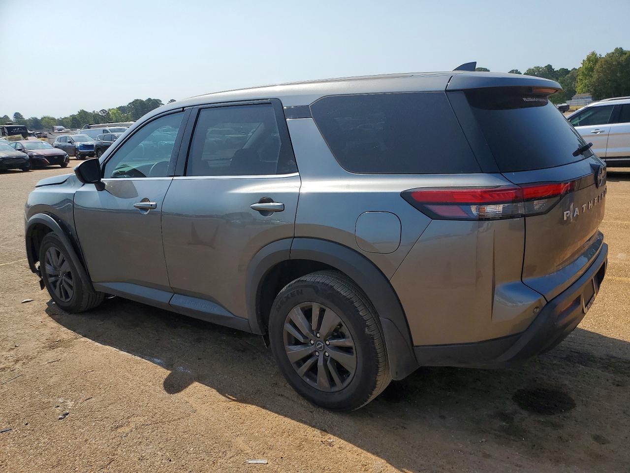 2023 NISSAN PATHFINDER S — снимка 2