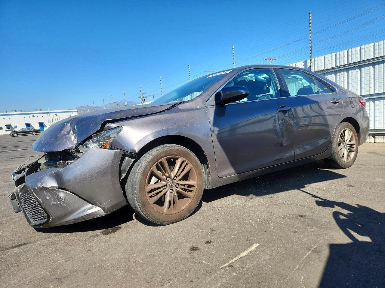 2016 TOYOTA CAMRY SE