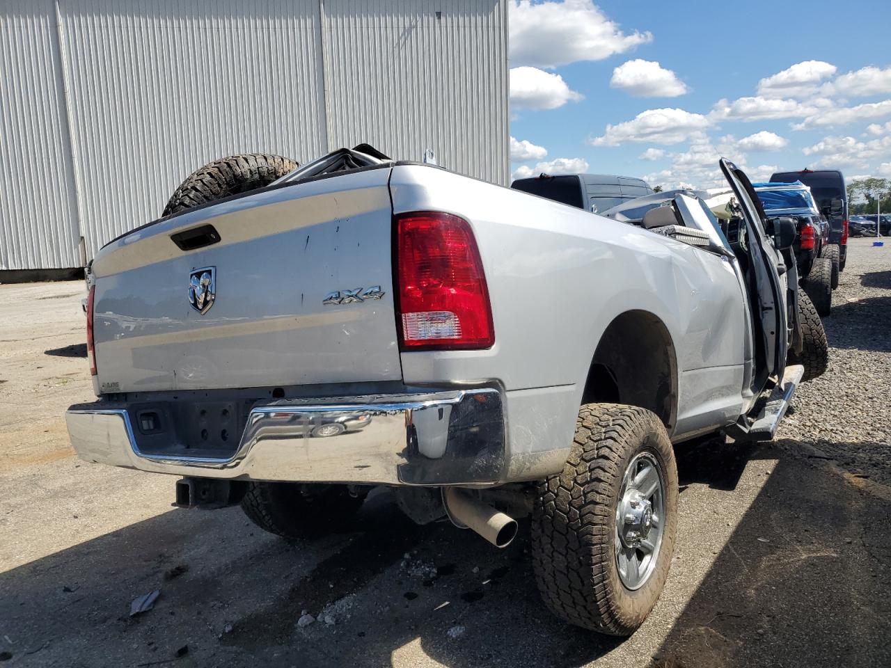 2018 RAM 3500 ST — снимка 3