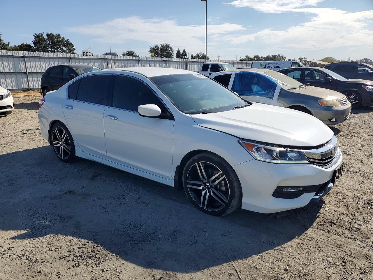 2017 HONDA ACCORD SPORT — снимка 4