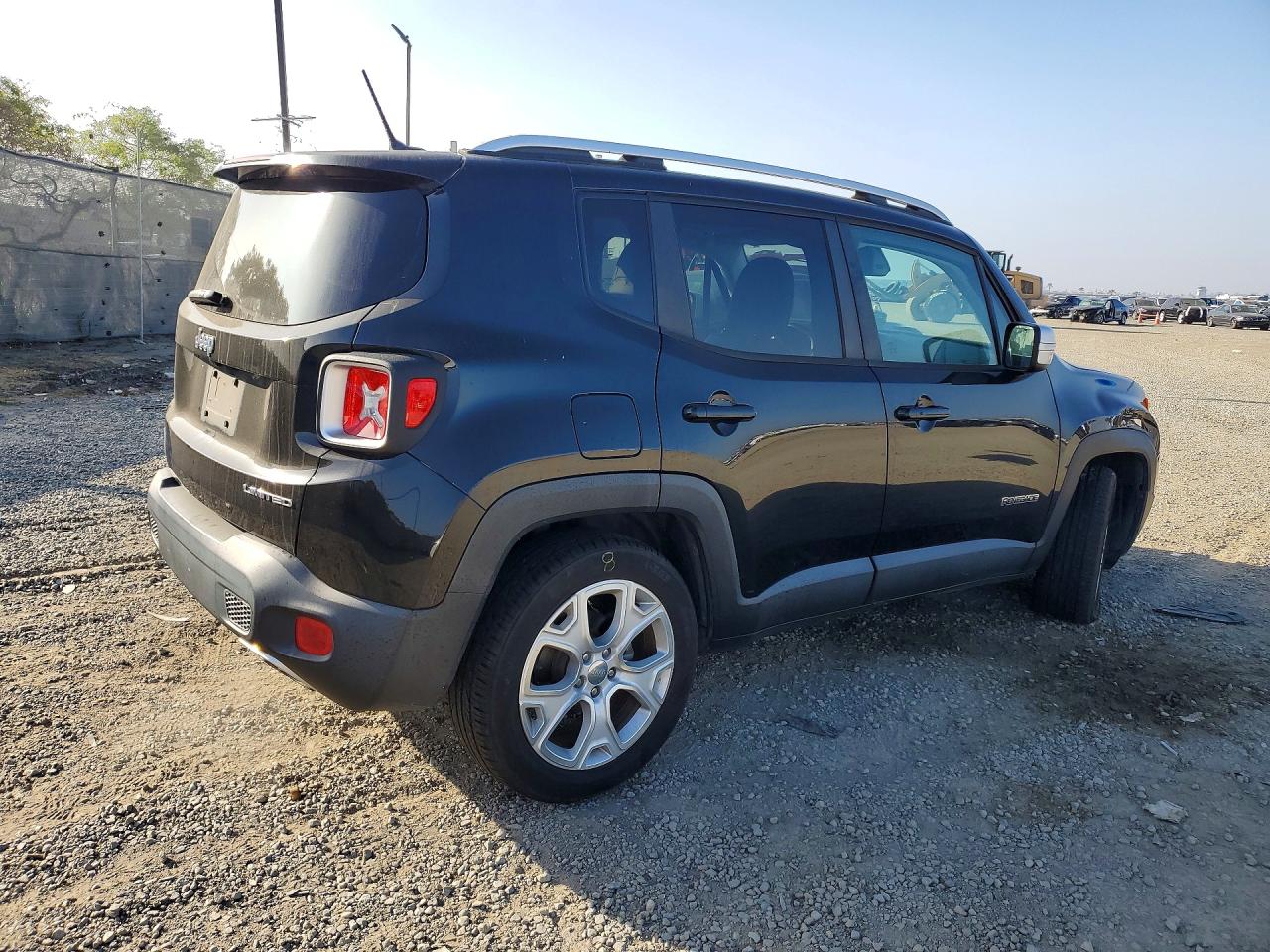 2017 JEEP RENEGADE LIMITED — снимка 3