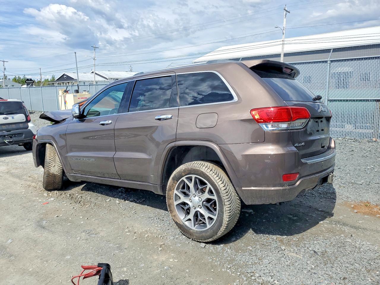 2021 JEEP GRAND CHEROKEE OVERLAND — снимка 2