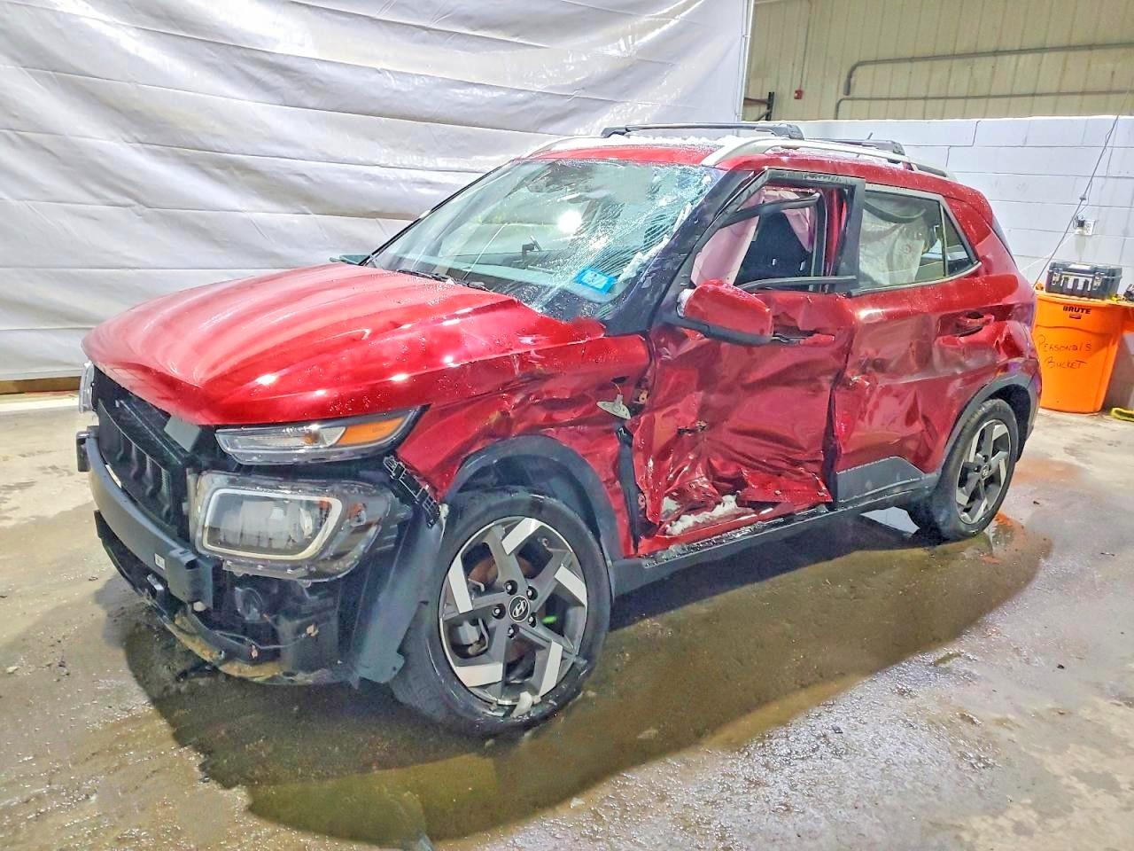 2025 HYUNDAI VENUE SEL