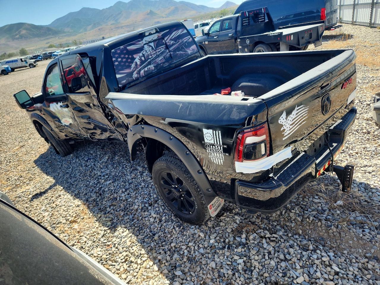 2024 RAM 3500 LARAMIE — снимка 3